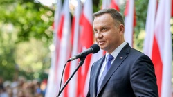 Prezydent Andrzej Duda prosi o modlitwę za Ojczyznę - miniaturka