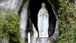 Uzdrowienia w Lourdes przekonują nawet ateistów! - miniaturka