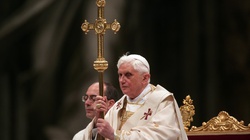 Benedykt XVI: Jak dostrzec miłosierdzie Pana? - miniaturka