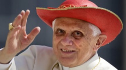 Benedykt XVI wypił na urodziny piwo - miniaturka