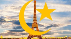 Macron chce stworzyć ,,euroislam’’. Wie, że z samym islamem już nie wygra  - miniaturka