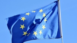 Budżet a ,,praworządność''. Kraje UE mają zaproponować Polsce i Węgrom kompromis - miniaturka