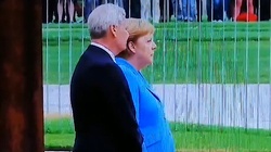 Angela Merkel znów miała atak drgawek - miniaturka